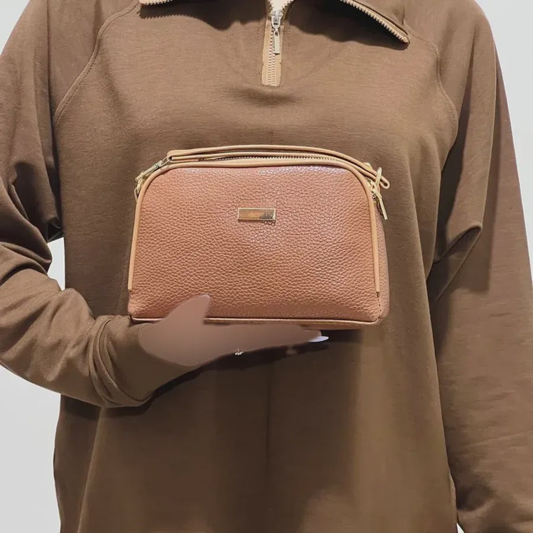 کیف دستی و دوشی زنانه شرانگ مغذی دوزی شده کد1390