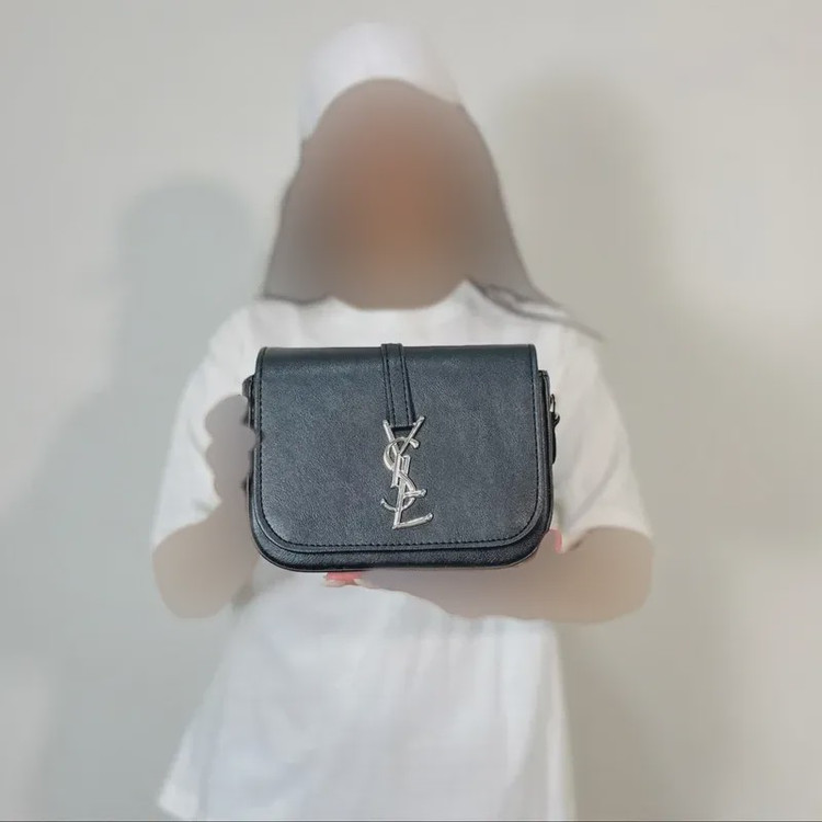 کیف دوشی زنانه چرم مصنوعی YSL ابعاد 20 در 16 سانتیمتر