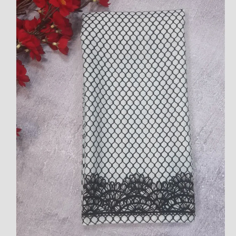 روسری نخی کاستوم طرح گیپور سایز 140 در 140