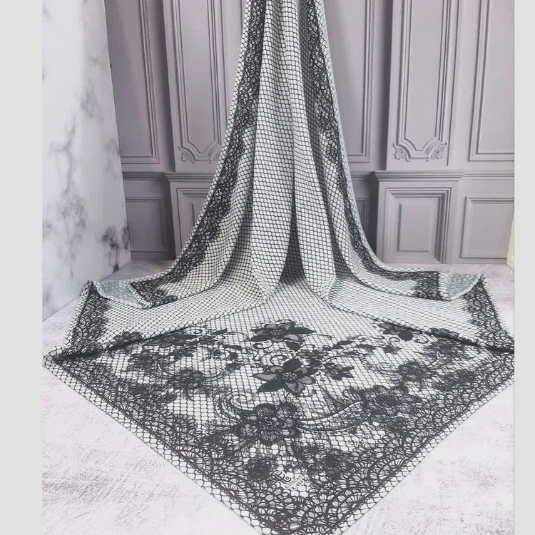 روسری نخی کاستوم طرح گیپور سایز 140 در 140