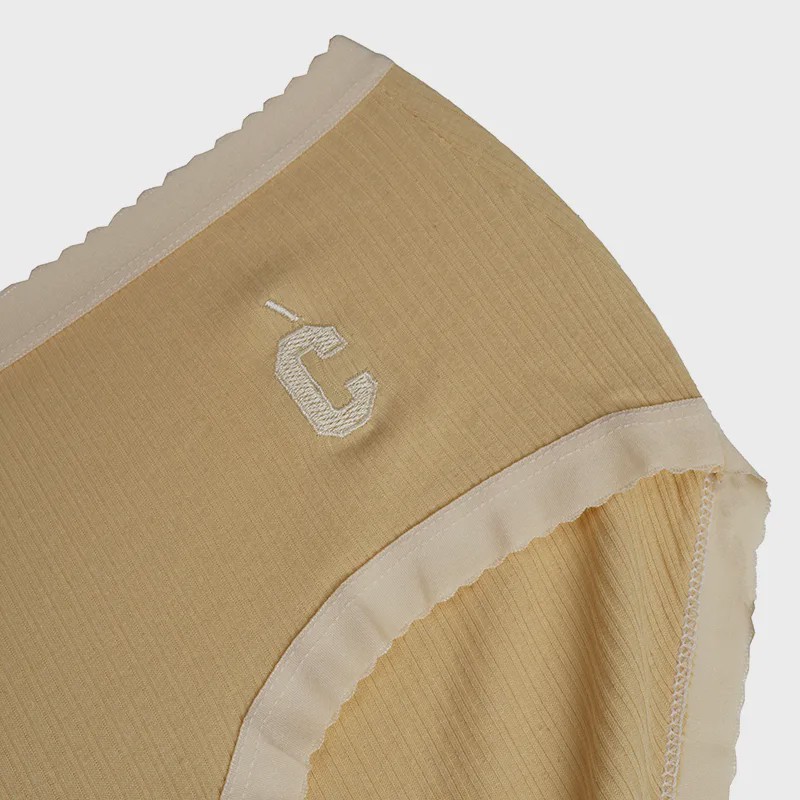 شورت زنانه اسلیپ کبریتی طرح گلدوزی سایز 2XL