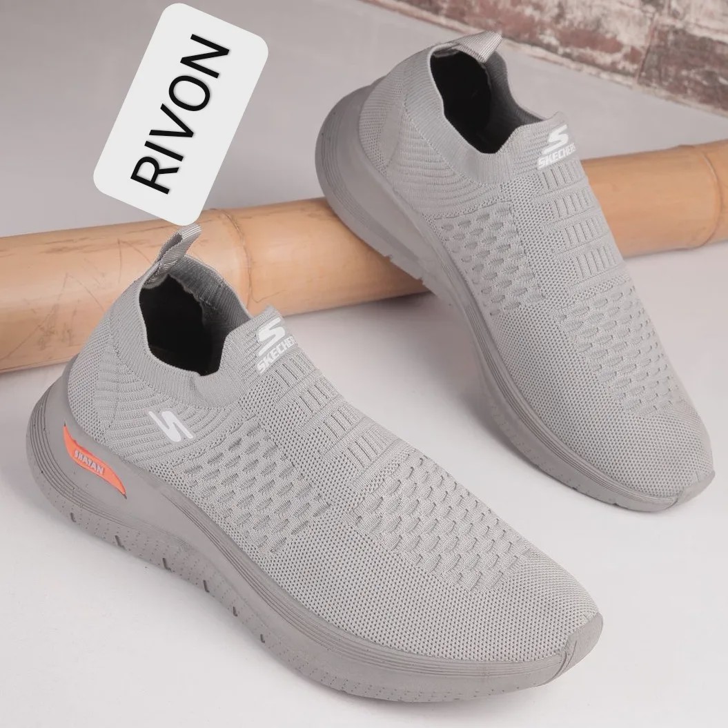 کفش اسکیچرز مدل RIVON طبی لژدار رنگ طوسی روشن مناسب پیادهروی و روزمره سایز 37 تا 44