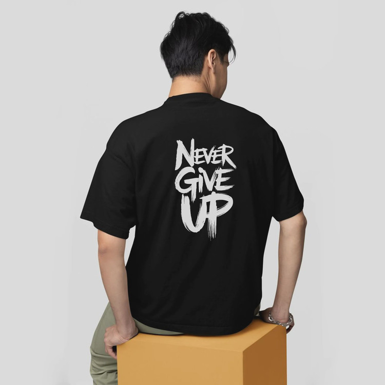تیشرت آستین کوتاه مردانه مشکی طرح 9854never give up جنس پنبه سوپر خنک چهار فصل بدون آبرفت و رنگ دهی