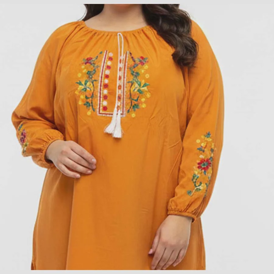تونیک نخی گلدوزی شده زنانه طرح مریلا فری سایز مناسب تا 52 همراه با کمربند