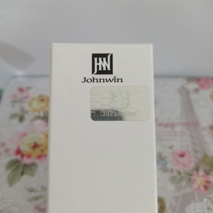 عطر انیرو سی میل شرکت جانوین امارات،نسخه کاملا مشابه ب اصل