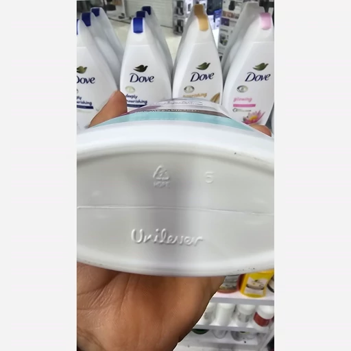 لوسیون بدن نرم کننده نارگیل 621ml سینت ایوز - مرطوب کننده طبیعی گیاهی، بدون چربی، عطر شیر نارگیل و گل ارکیده