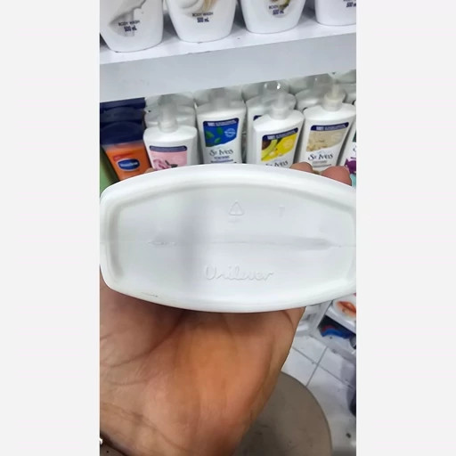 لوسیون کلاژن و استین سنت ایوز 621ml مرطوبکننده و آبرسان برای پوست خشک، بازسازی و جوانسازی