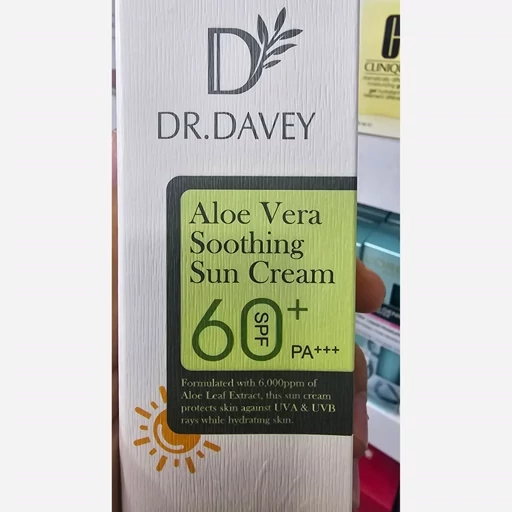 کرم ضدآفتاب دکتر دیوی SPF60 PA+++ ضد لک و قرمزی، سبک، ضد حساسیت، ضد جوش، آلویا
