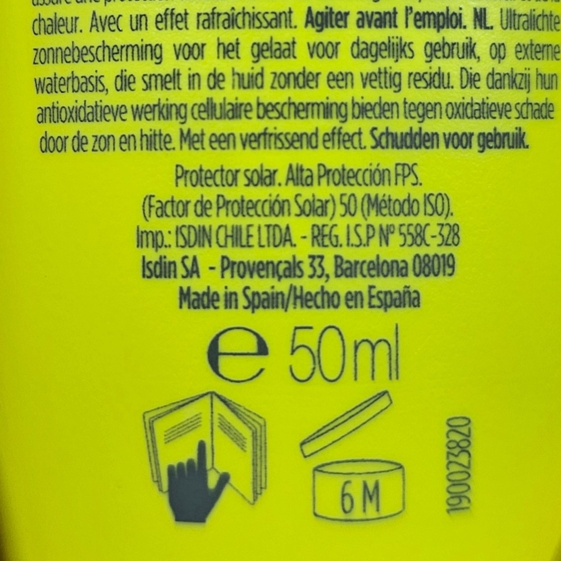 ضدآفتاب ایزدین فیوژن واتر مجیک SPF50 آلکاراز بافت سبک سریع جذب بدون چربی