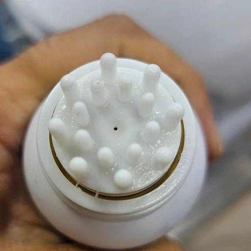 اسپری آرامبخش و پاککننده پوست سر کامازو Kamazo Carboxy Scalp Refresh مدل Scalp Shower Fresh حجم 300 میلیلیتر