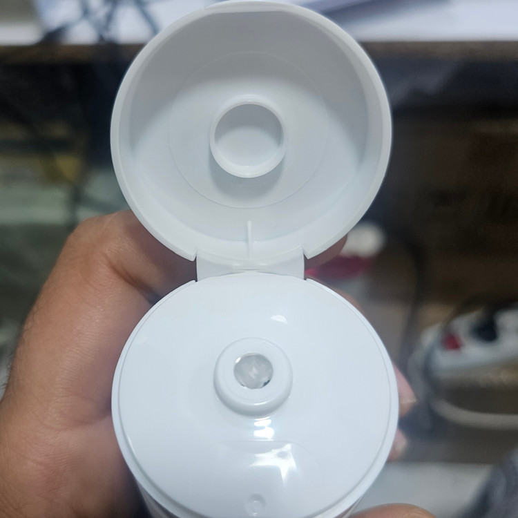 کرم مرطوبکننده CeraVe Diabetics 48 ساعته برای پوست خشک دیابتی