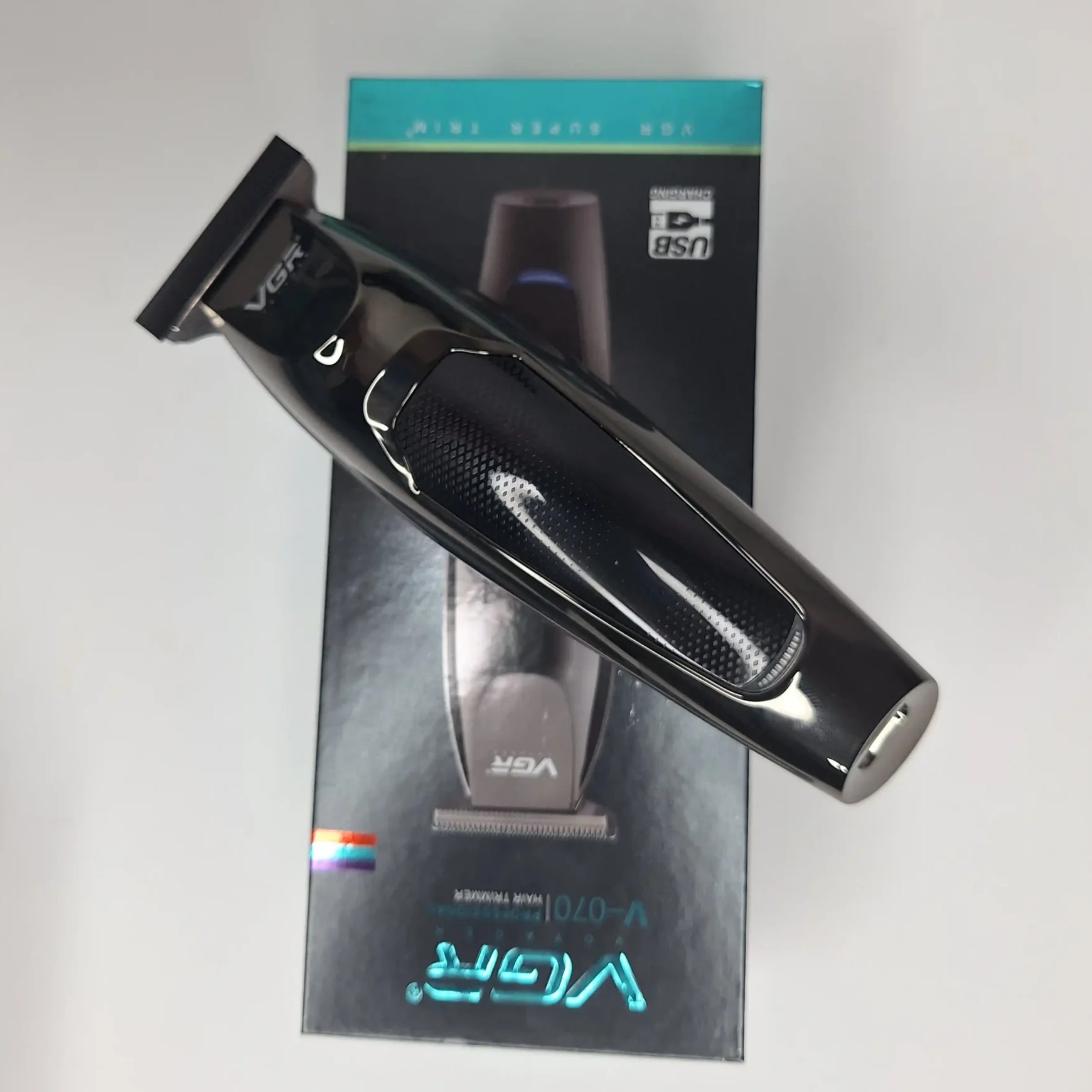 ماشین اصلاح مردانه وی جی آر VGR مدل V-070 اصلی دو سرعته (ماشین اصلاح 2کاره،ریش تراش صورت،خط زن) کیفیت بالا (نیاز به