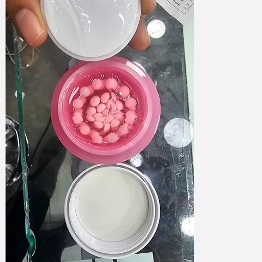 ژل کرم کلاژن مدی کیوب کره ای اصل سفتکننده لیفتکننده پوست ضد خشکی و چربی