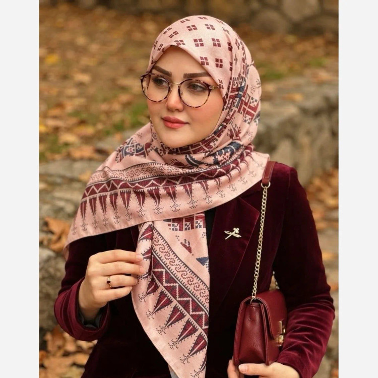 روسری نخ کاستوم طرح سما سایز 140