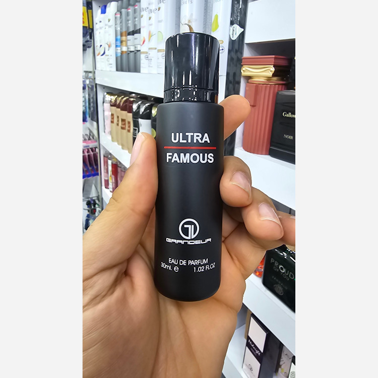 عطر ادکلن تام فورد فاکینگ فابولوس 30 میلیلیتر یونیسکس چرمی با بوی چرم و بادام