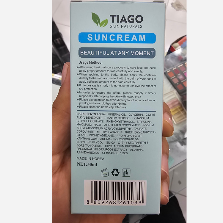 ضد آفتاب تیاگو کرهای بیرنگ SPF 50 بدون چربی با کلاژن، هیالورونیک اسید و نیاسینامید