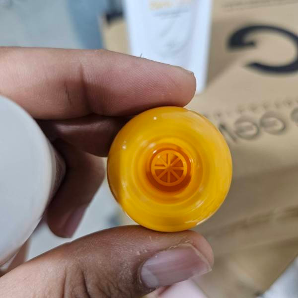 کرم ضدآفتاب آنوا Zero Cast SPF 50+ PA++++ بیرنگ برای صورت و بدن