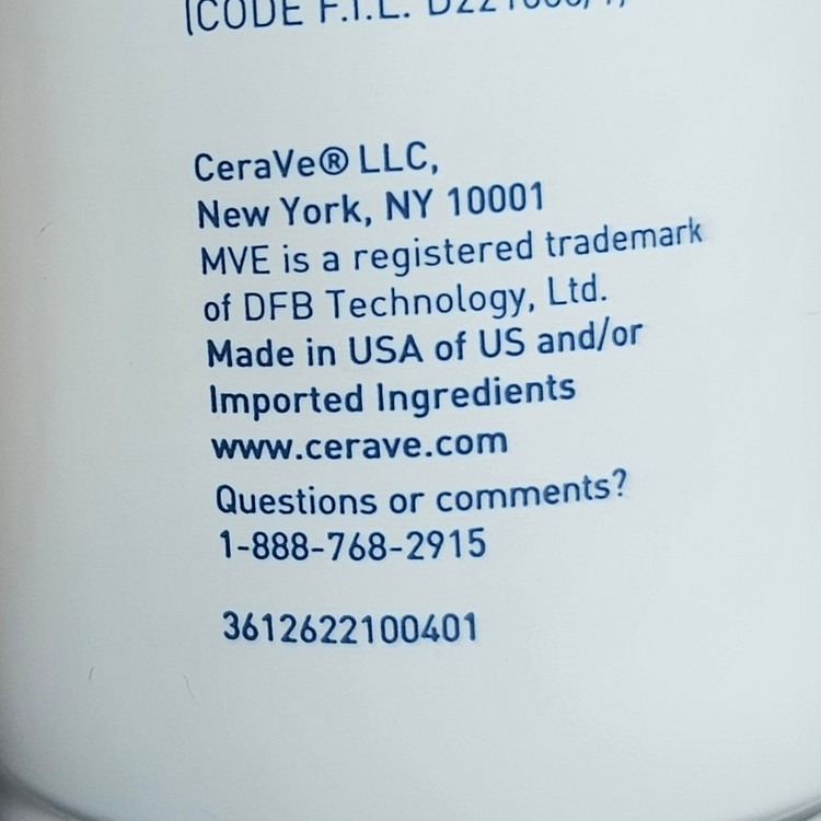 کرم مرطوبکننده CeraVe Diabetics’ Dry Skin Relief پوست خشک دیابتی، آبرسانی 48 ساعته، بدون عطر، غیر کومدونزا