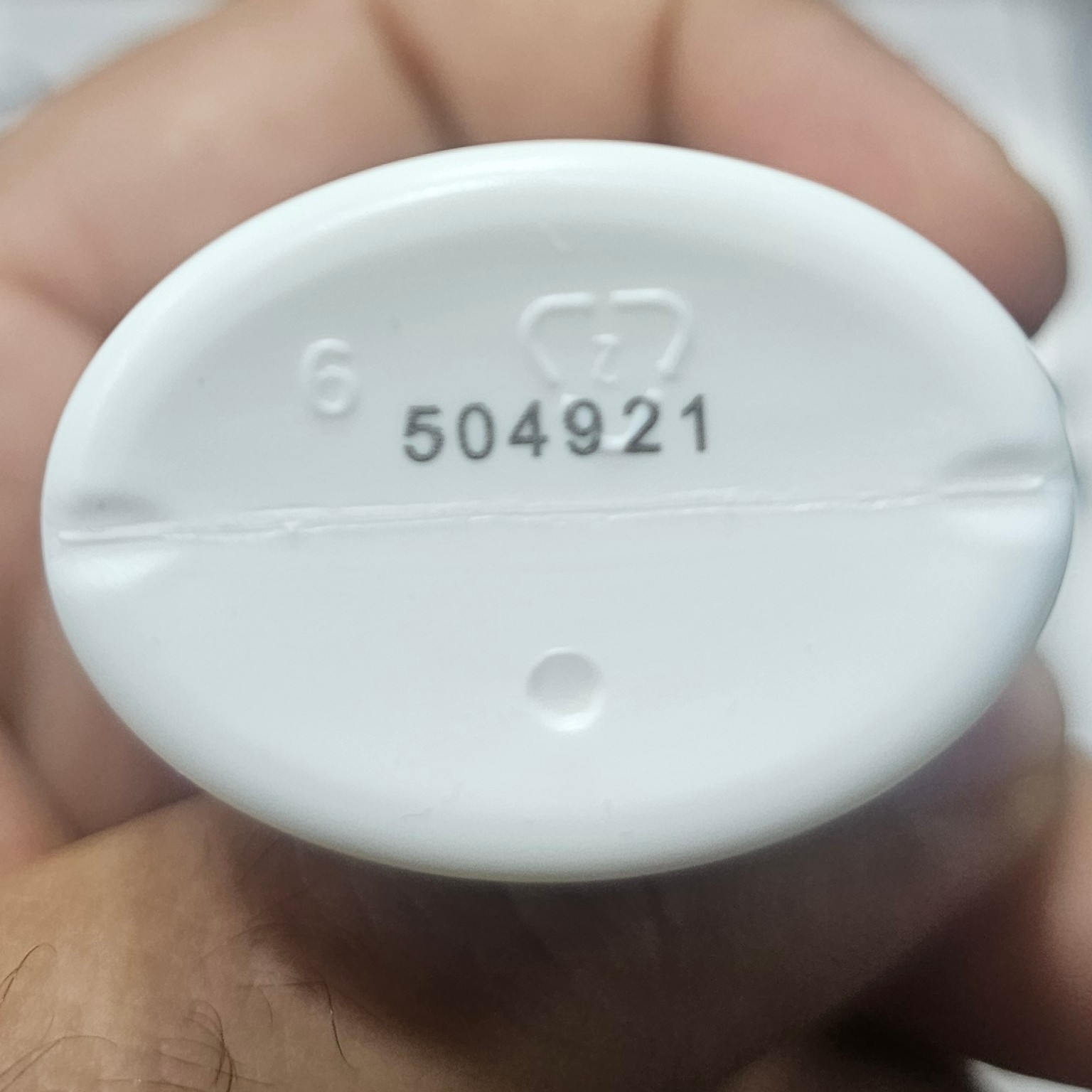 ضدآفتاب ایسدین Active Unify ضد لک بیرنگ SPF100 زودجذب