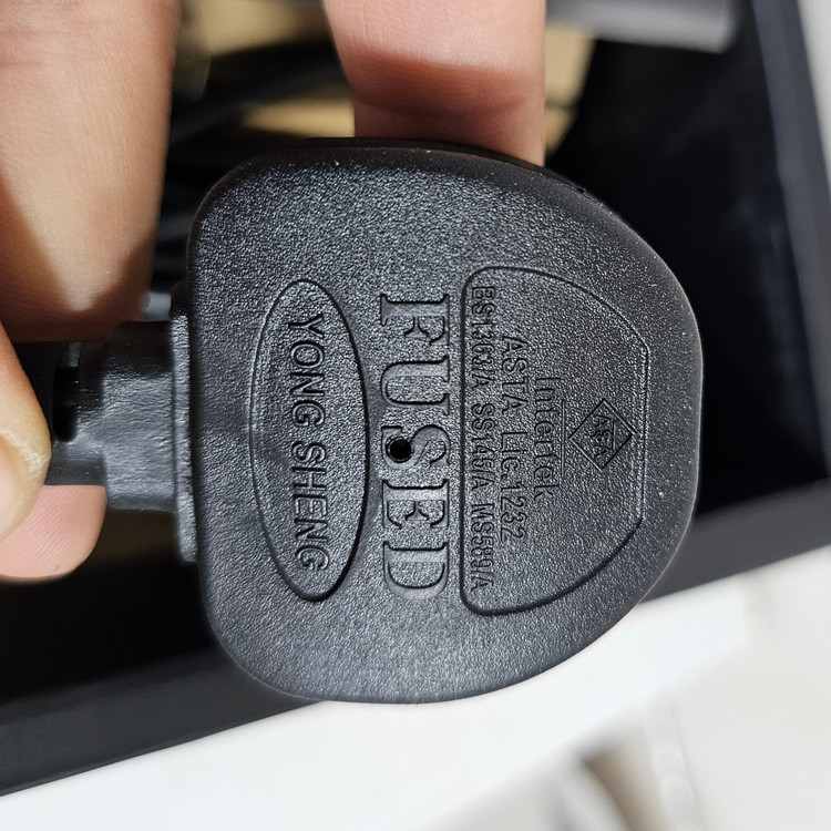 سشوار سالنی مک استایلر MC-6655 2000 وات موتور AC V12 سوپر پروفشنال