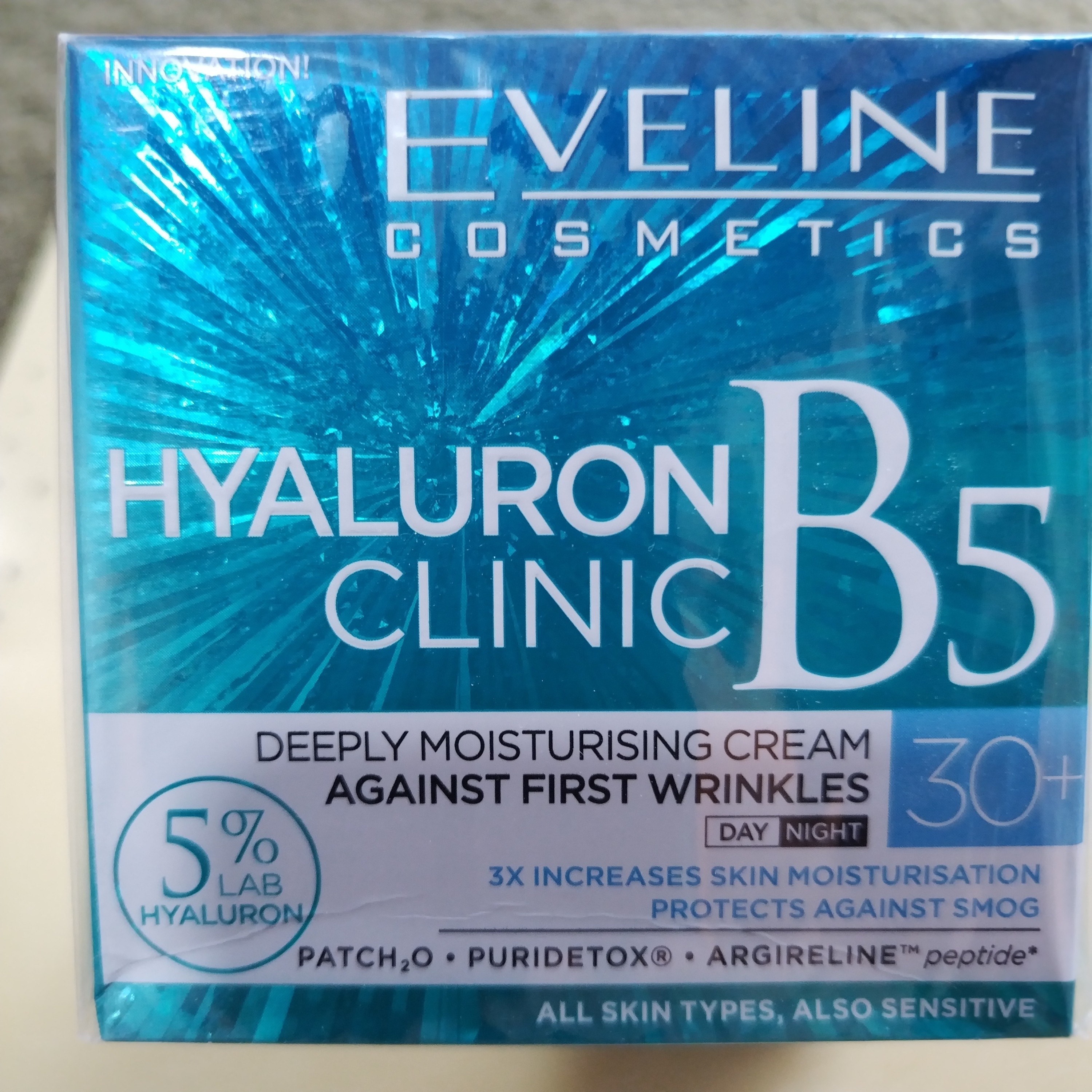 کرم آبرسان و ضد چروک Eveline Hyaluron Clinic B5 ساخت فرانسه حجم 50 میلی