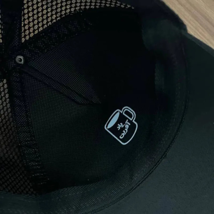 کلاه کپ پاد آفرین مدل فوتبالی بایرن مونیخ جنس کتان قابل تنظیم مناسب اسپرت و روزمره
