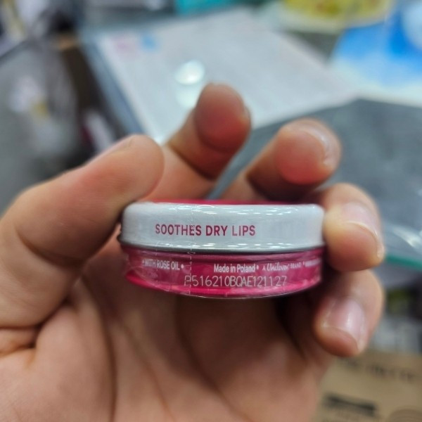 بالم لب فلزی وازلین اورجینال لهستانی مدل Lip Therapy Rosy Lips (وزن 20 گرم) رایحه گل رز نرم کننده و ترمیم کننده لب