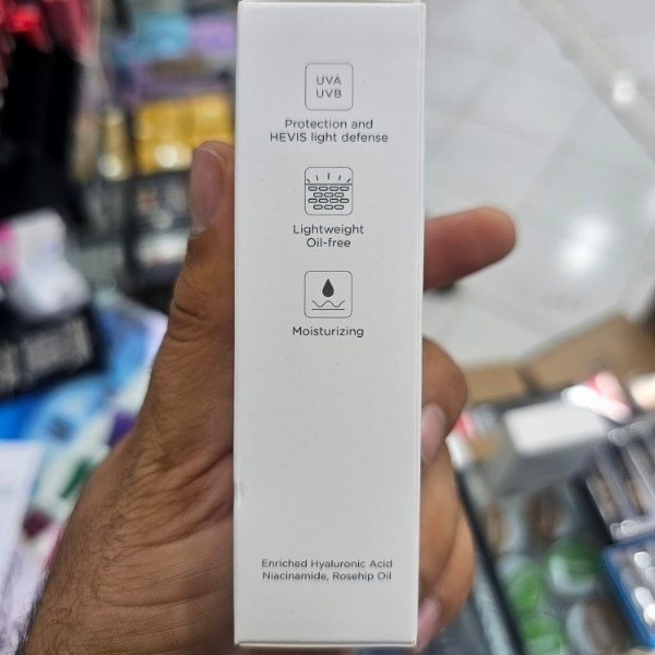 ضد آفتاب استلین صورتی اورجینال حجم 50 میل spf50 ضد لک و ضد جوش فاقد چربی و بافت سبک مخصوص انواع پوست