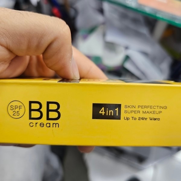 کرم بی بی(BB) گلد آنجل اورجینال حجم 60 میل ماندگاری 24 ساعته و ضد آب بافت سبک حاوی SPF25 مخصوص انواع پوست
