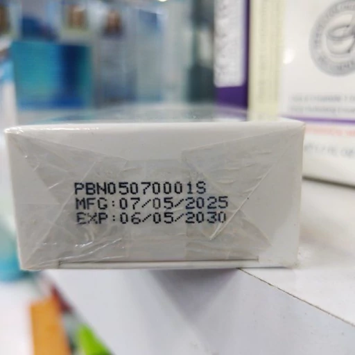 کرم مرطوبکننده و نرمکننده دکتر دیوی 50 میلی لیتر مناسب پوستهای خیلی خشک