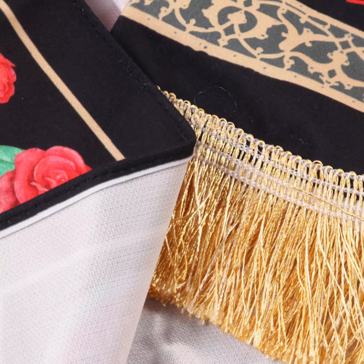 کتیبه مخمل پایین هلالی با شعار یا حسین بن علی الشهید علیه السلام طرح گل (701208) - 70*150 سانتیمتر