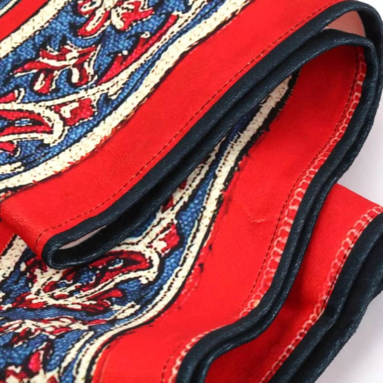 کتیبه مخمل افقی با شعار یا اباعبدالله الحسین زمینه کرم و در د 70*100 سانتیمتر