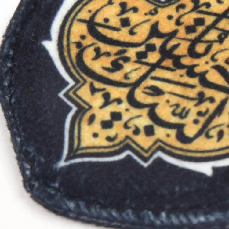 آویز مخمل جلو آینه خودرو با شعار لبیک یا حسین علیه السلام