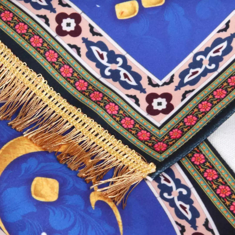 کتیبه مخمل افقی مستطیلی با شعار چای خانه حضرت اباعبدالله الحسین علیه السلام طرح گل (700560) - 50*70 سانتیمتر