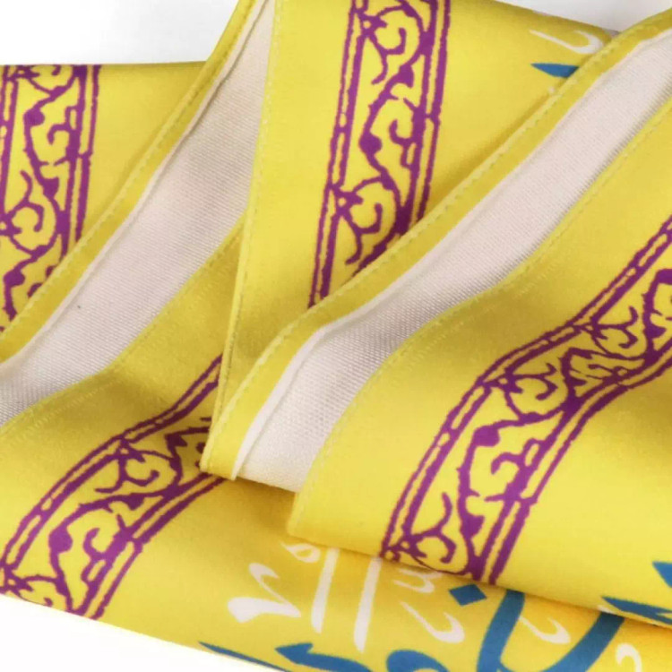کتیبه مخمل پایین هلالی با شعار اللهم عجل لولیک الفرج زمینه زرد (700641) - 140*300 سانتیمتر