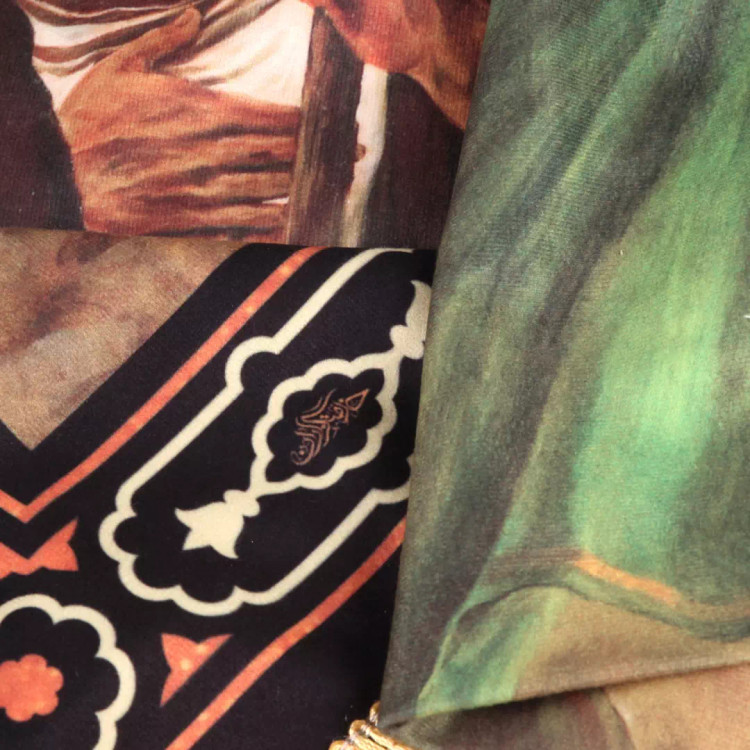 کتیبه مخمل افقی اولادی و من تحت الخضراء کلهم فداء لابی عبدالله الحسین علیه السلام(700685) - 70*95 سانتیمتر