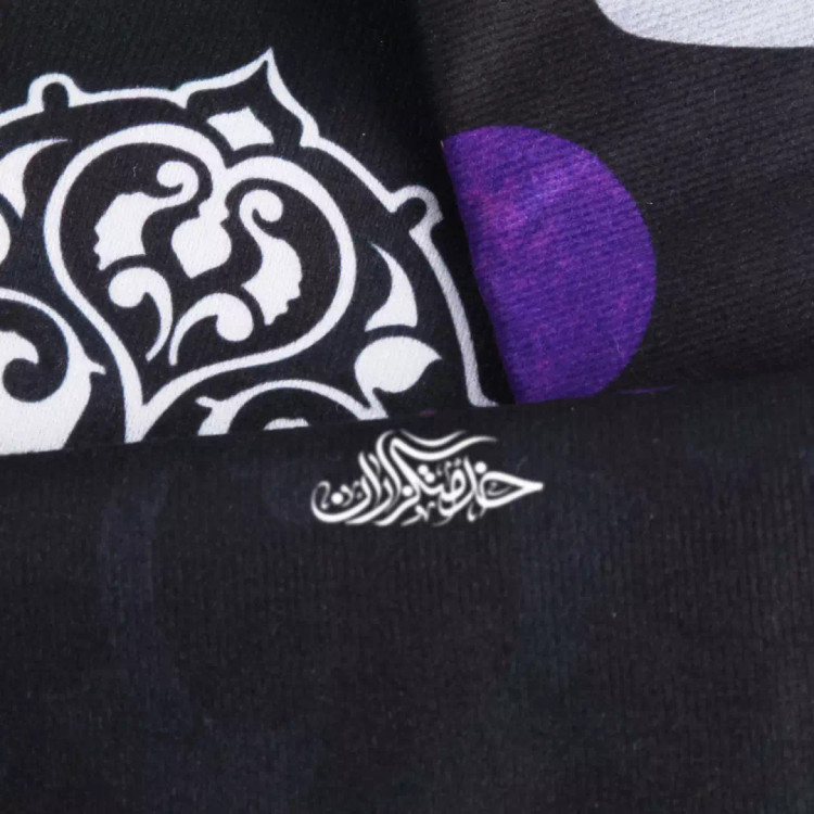 کتیبه مخمل تک منقش با نام «الزهراء»سلام الله علیها در ابعاد 65*135 سانتی متر