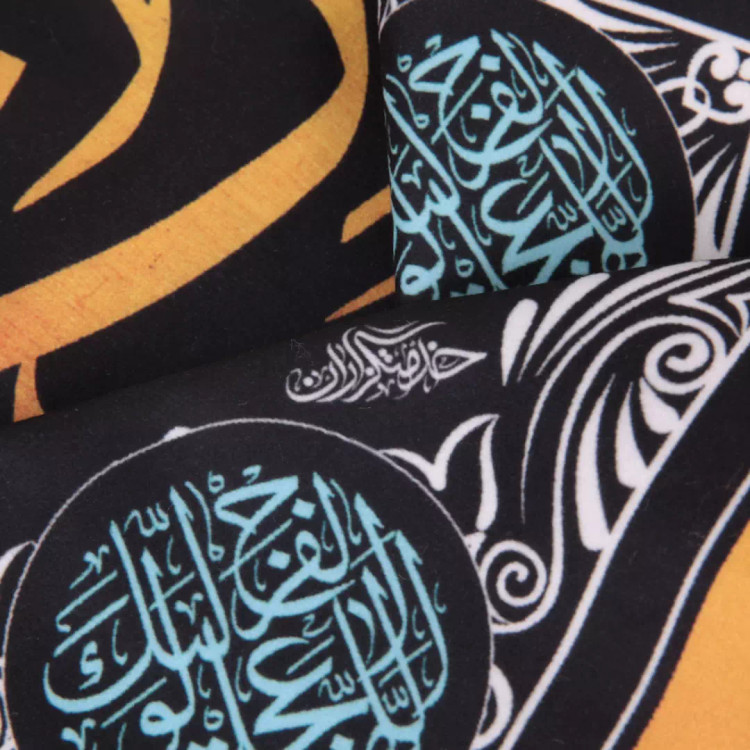 کتیبه مخمل لوزی با شعار یا رقیه بنت الحسین طرح چهارده معصوم 70*70