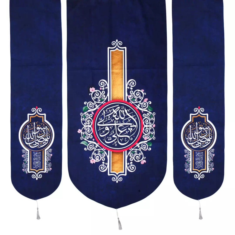 کتیبه مخمل سه عددی منقش با نام علی ولی الله سورمه ای 65*140 وصی رسول الله سورمه ای 35*130