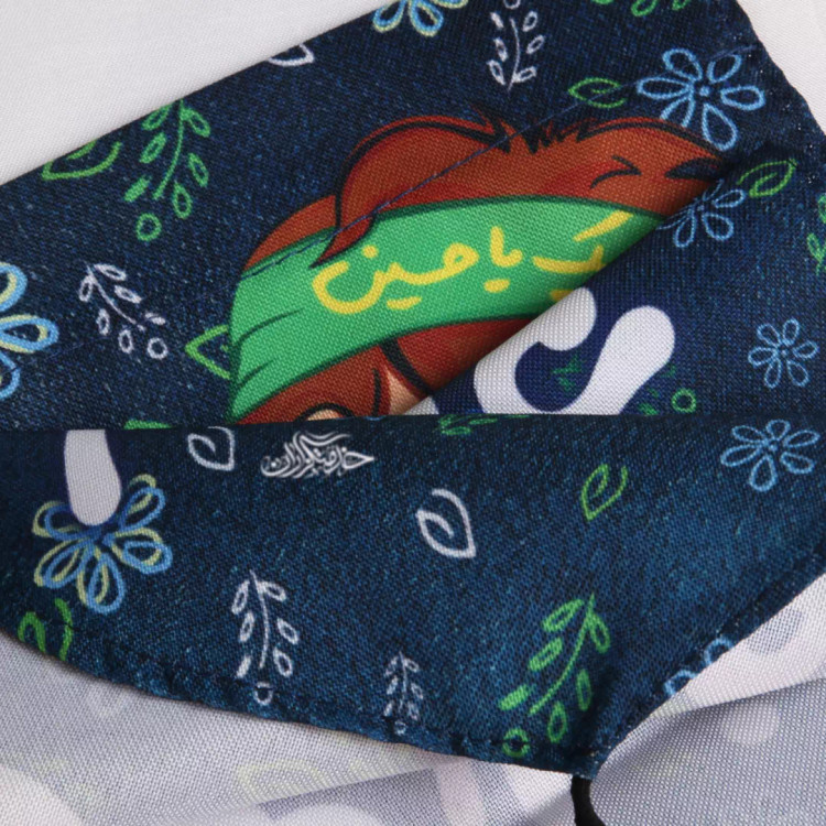 کتیبه پاناما عمودی کنار آیفونی طرح کودک پسرانه با شعار حسین جان من از کودکی عاشقت بوده ام 20*40