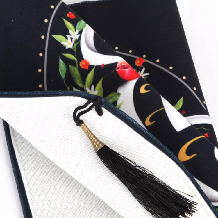 کتیبه خانگی مخمل یا فاطمه سلام الله علیها طرح انار سایز 35*50