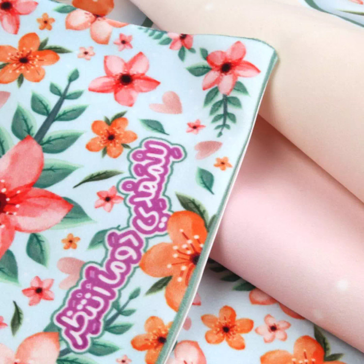 جانماز مخمل سه تیکه طرح انا الصغیر المنتظر للمهدی دوما انتظر