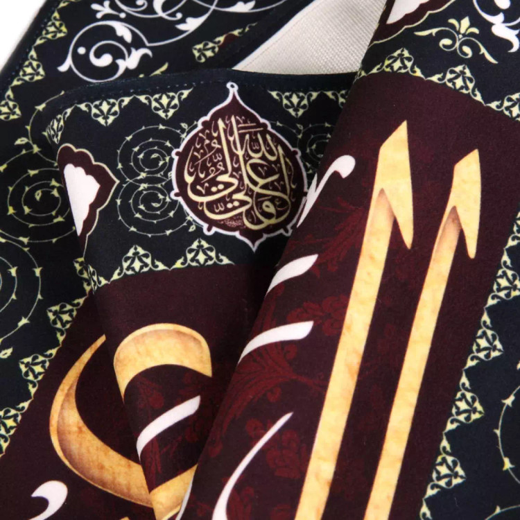 کتیبه مخمل افقی مستطیلی با شعار السلام علیک یا علی بن ابی طالب 38*80