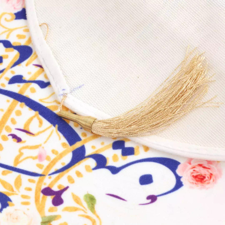 کتیبه مخمل تک عددی عمودی با شعار الحمد لله الذی جعلنا من المتمسکین بولایه امیرالمومنین زمینه سفید ابعاد 65*135