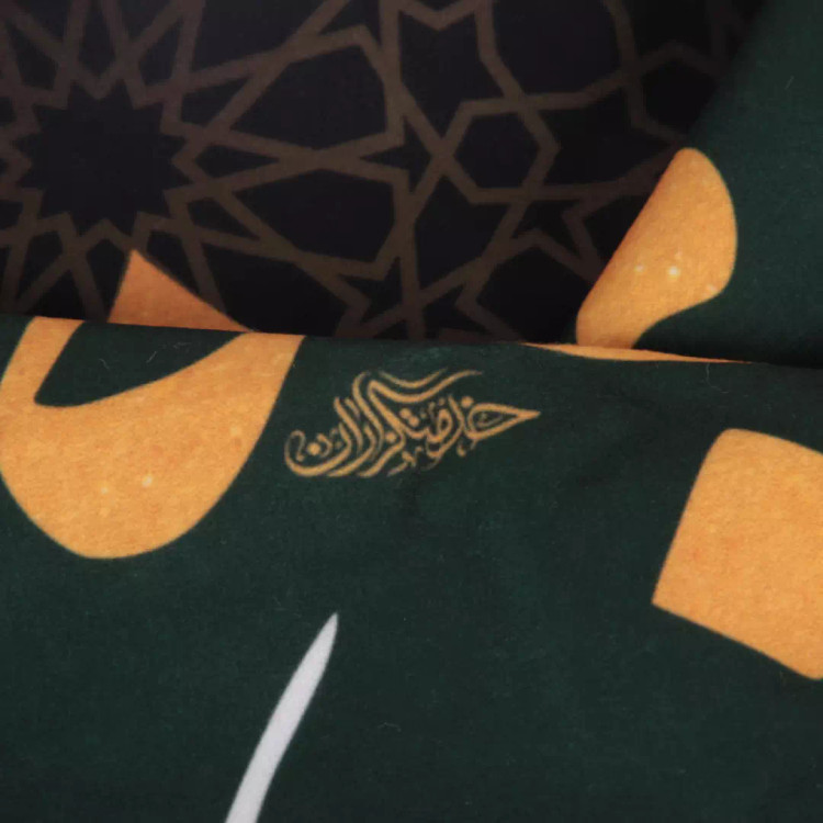 کتیبه مخمل تک عددی با شعار اسلام علیک یا مسلم ابن عقیل زمینه مشکی ابعاد 65 ×135 سانتیمتر