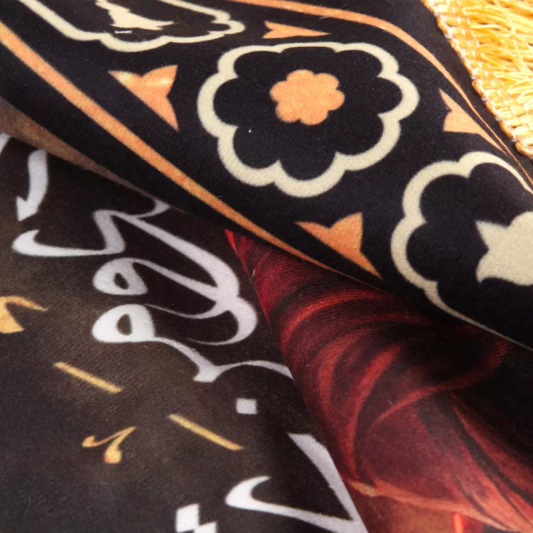کتیبه مخمل افقی اولادی و من تحت الخضراء کلهم فداء لابی عبدالله الحسین علیه السلام(700685) - 140*190 سانتیمتر